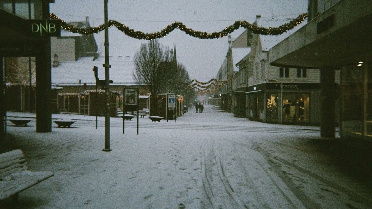 Tordivelen flyr i skumringen Sang