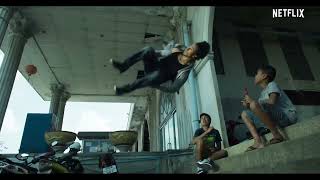 Tiger Shroff Amazing Stunt Scene - Baaghi. Netflix India