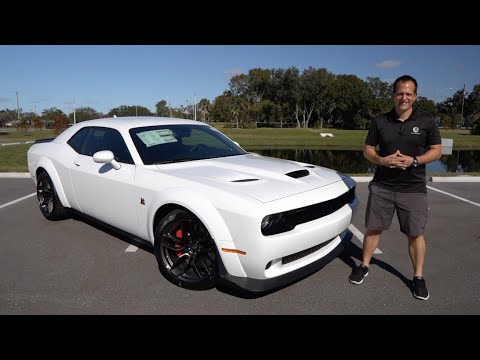 Is a 2021 Dodge Challenger Scat Pack a BETTER muscle car than a Mustang?