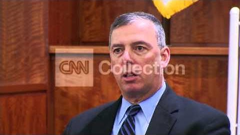 JURY SEES HERNANDEZ TAKE CELLPHONE APART