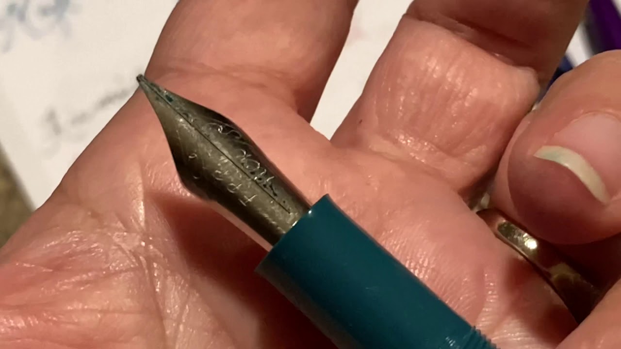 ️ The Darjeeling Fountain Pen with FAB Flex Nib from Fountain Pen