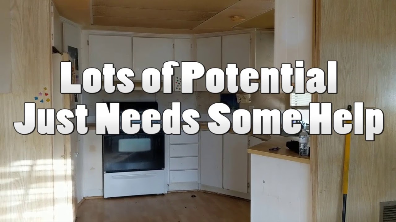 Handyman's Special - 543 Montego, Mobile Home For Sale