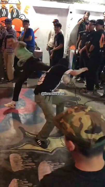 Tanah kaili style #moshpit #moshing #mosh #twostep #gigs #crowd #shorts