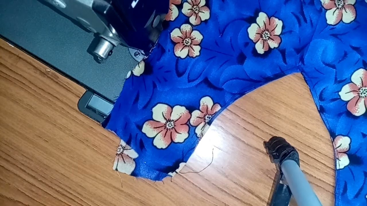 تفصال و خياط الدشداشه بكل تفاصيلها،