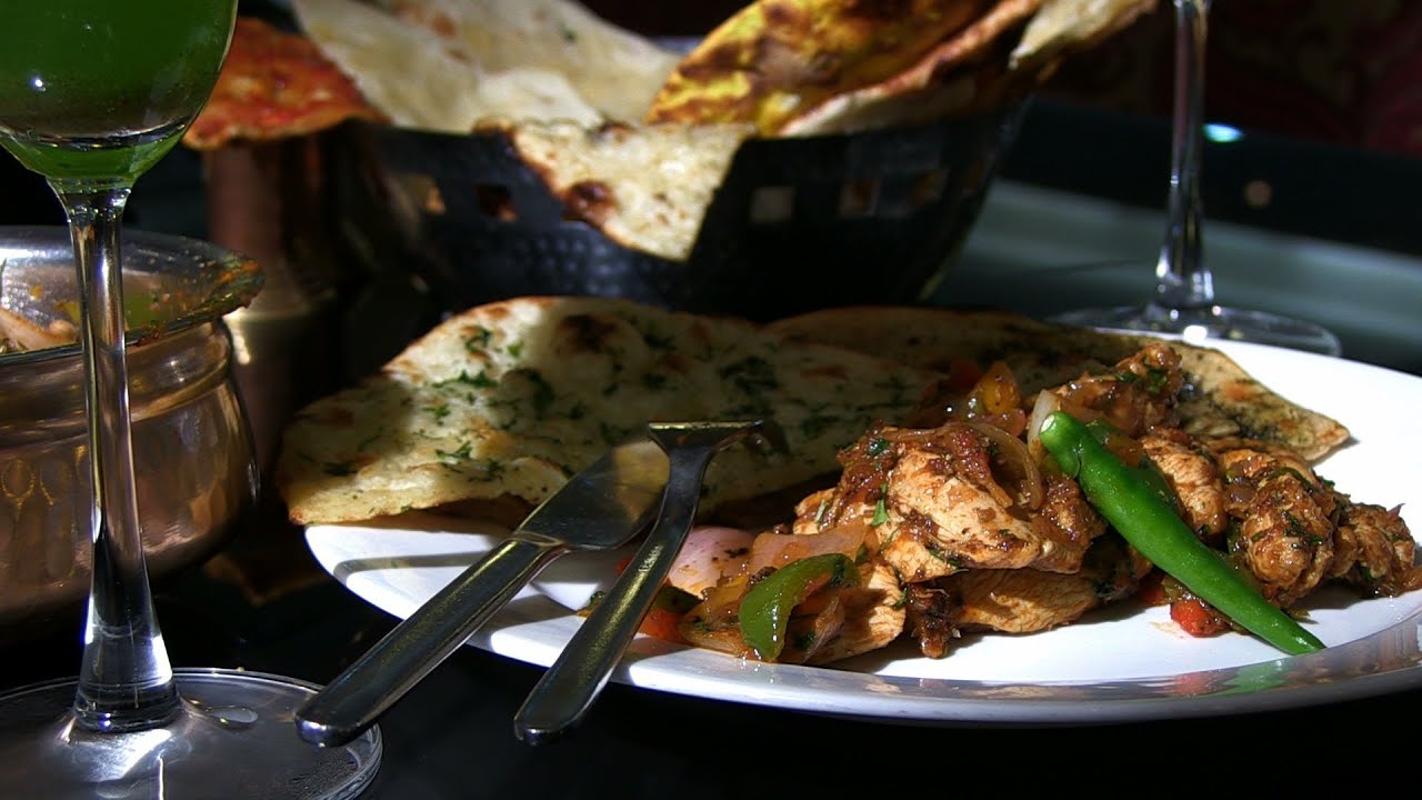 Indian Restaurant Special - Kadai Chicken At Zaffran With Mini Ribeiro | India Food Network