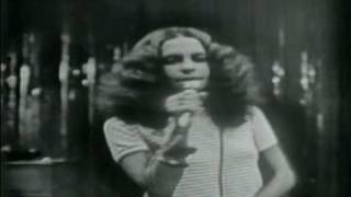 GAL COSTA - VOCÊ NÃO ENTENDE NADA (ENSAIO 1970)