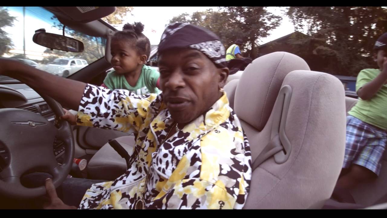 Witchdoctor - Beat Up Car