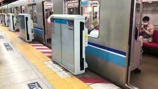 東京メトロ　東西線　ホームドア