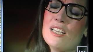 nana mouskouri..le ciel est noir..1974 live