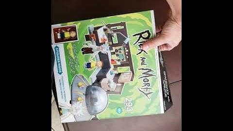 Rick and Morty Spaceship and Garage unboxing