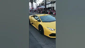 French Millionaire Looks For A Place To Eat Life Millionaire Lamborghini Rich Money 
