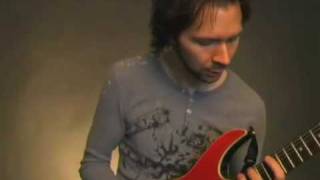 Paul Gilbert String Skipping Guitar Lesson.