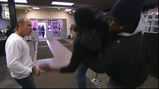 Hardcore Pawn - Byron Body Slams A Guy #trutv #scene #hardcorepawn Resimi