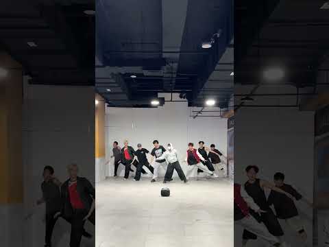 Embrace it!  | dc@I s e e I / 잇세이