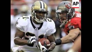 Brett Favre completed 22 of 35 passes in Minnesota's win over Seattle. The Colts stayed unbeatean by