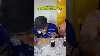 Quando Você Está No Almoço Em Família Na Casa Da Namorada