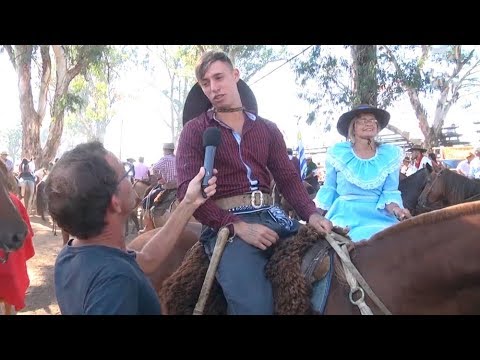 Desfilando a caballo en la Patria Gaucha