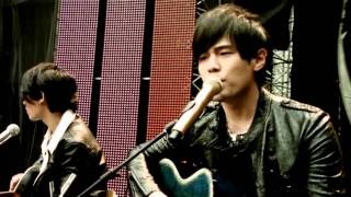 Jay Chou & Gary Yang - Wandering Poet