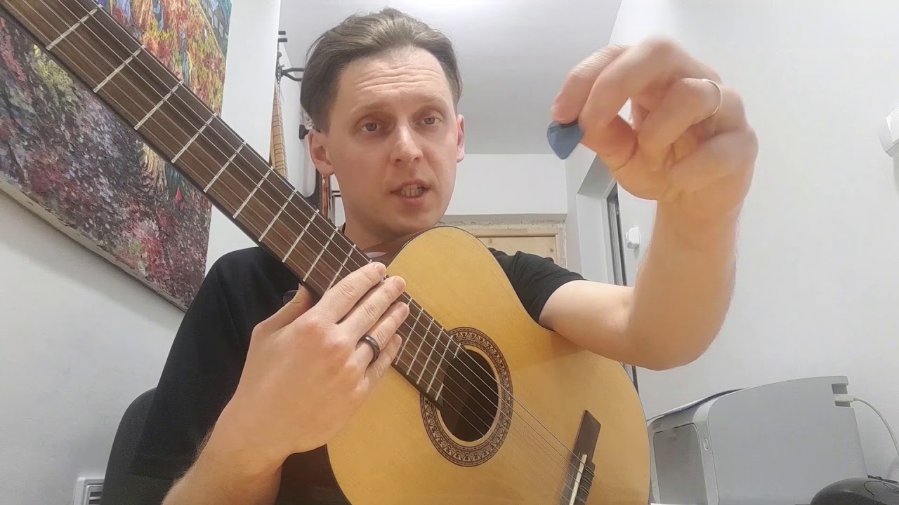 Можно ли играть на классической гитаре медиатором ?! Упражнение для ...