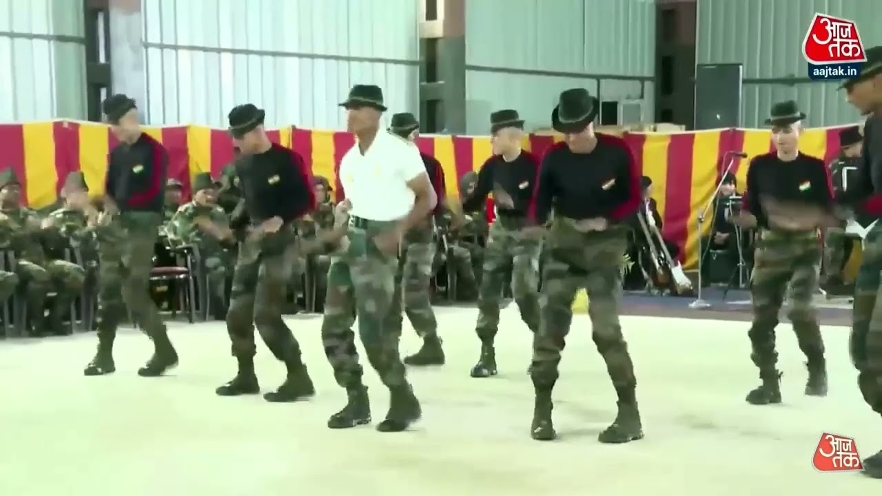 Indian army garhwal rifle  Dance pahadi song  Diwali celebration 2022 