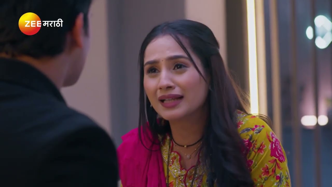 Lakshmi Niwas | वेंकीने दाखवलं आजीला पैंजण