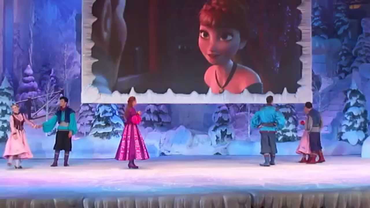 La reine des neiges spectacle 2015 à Disney land Paris - YouTube