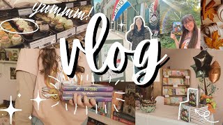 BOOK RELEASE PARTY VLOG! 📚
