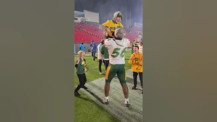 North Dakota State celebrates its 10th FCS title 🎊 #shorts