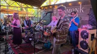 Jerry's Middle Finger - Hopmonk Tavern  10-11-25 Set 2