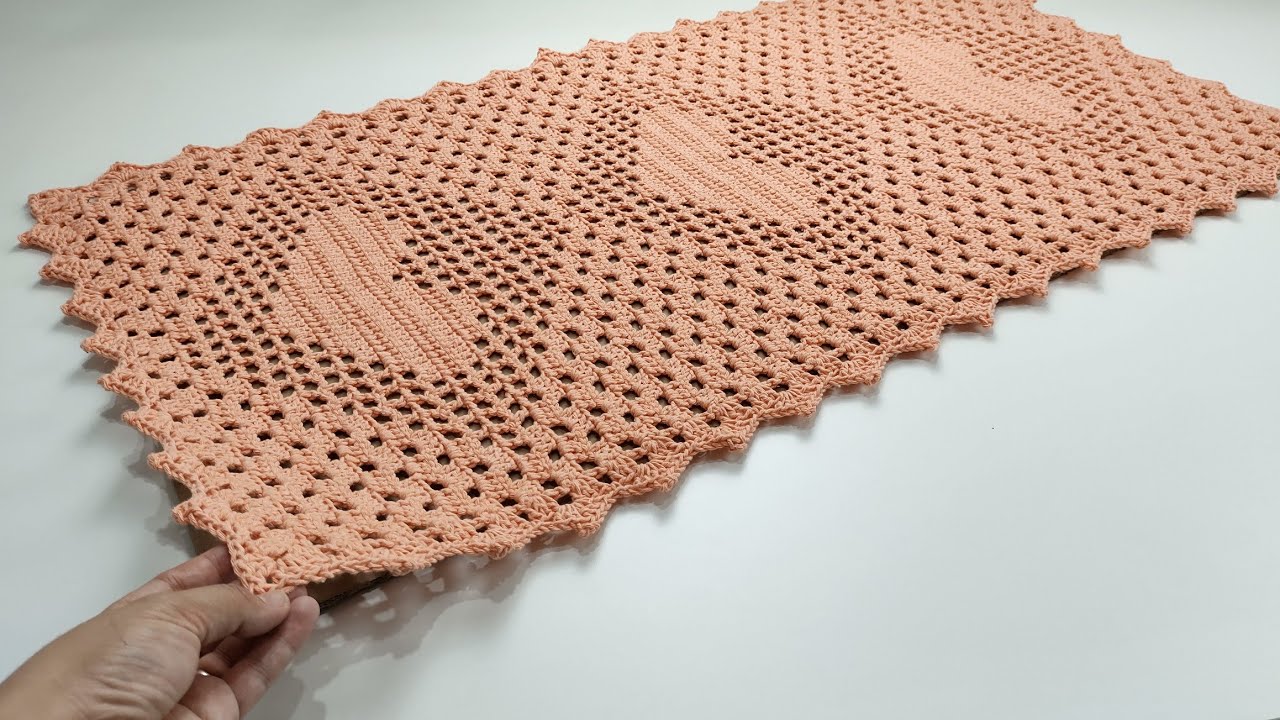 TAPETE RETANGULAR EM CROCHÊ CORAÇÕES, passo a passo completo