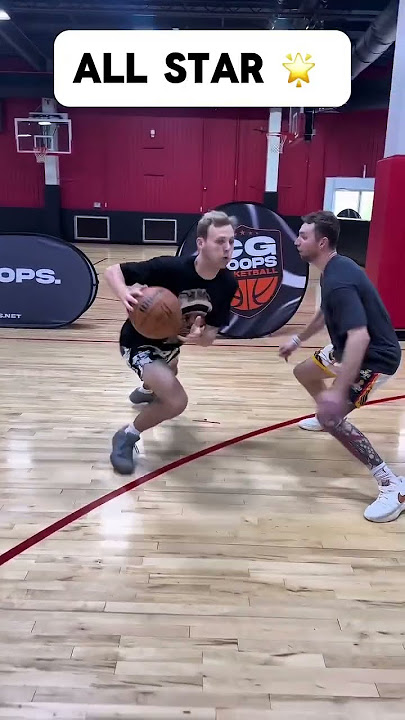 Add these ELITE jab options to your bag 🥊🔥  #nba#shorts #streetball #parati #video #baloncesto