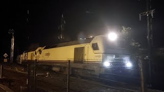 Talgo IV sustituyendo al Alvia S-730 por avería y llegando con 3 horas de retraso a Mérida