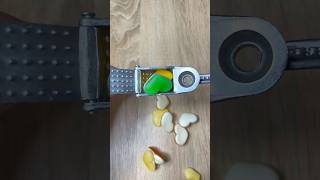Jelly candy vs garlic press #satisfying #press #asmr