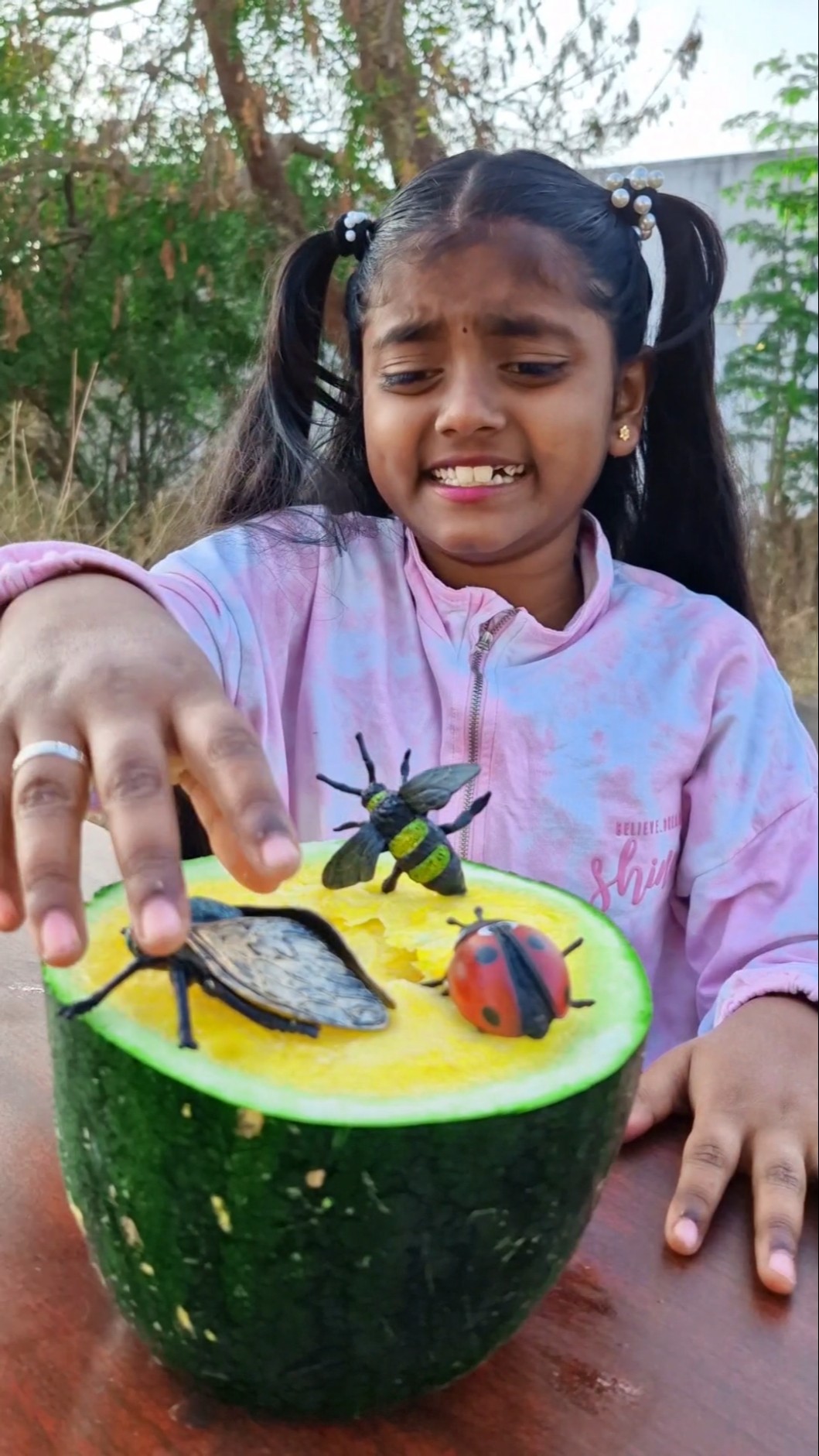 I don't like insects on watermelon ? ? Tom\u0026Jerry ? DiyaIshwarya #shorts #viralvideo