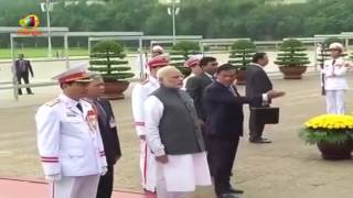 Pm Narendra Modi Pays Homage At Ho Chi Minh Mausoleum Hanoi Vietnam Mango News