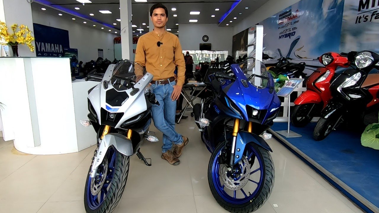 Yamaha R15M vs R15 V4 Comparison Which is Best For You