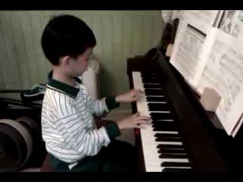 給愛麗絲 (Für Elise)~age 6 musical prodigy Ryan Zhu(Lilia Su啟蒙)