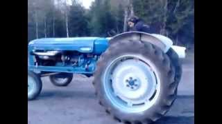 Fordson major traktor racing