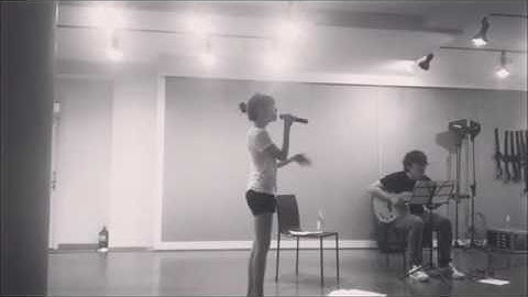 Tiffany - I Just Wanna Dance Acoustic English Version