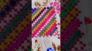 Plastic canvas hand fan design #ytshorts #shorts #canvasdesign#benadrsign #handfan #jalibenadesign