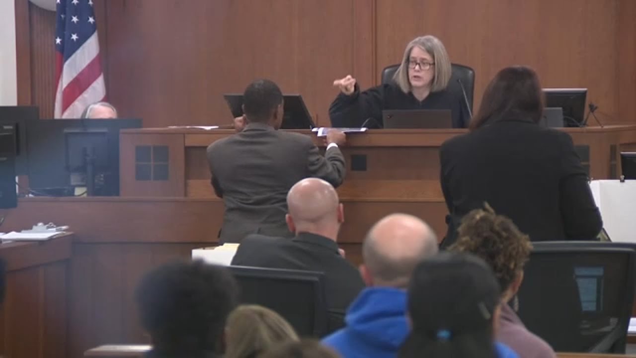 Jury fails to reach unanimous verdict in Ross trial