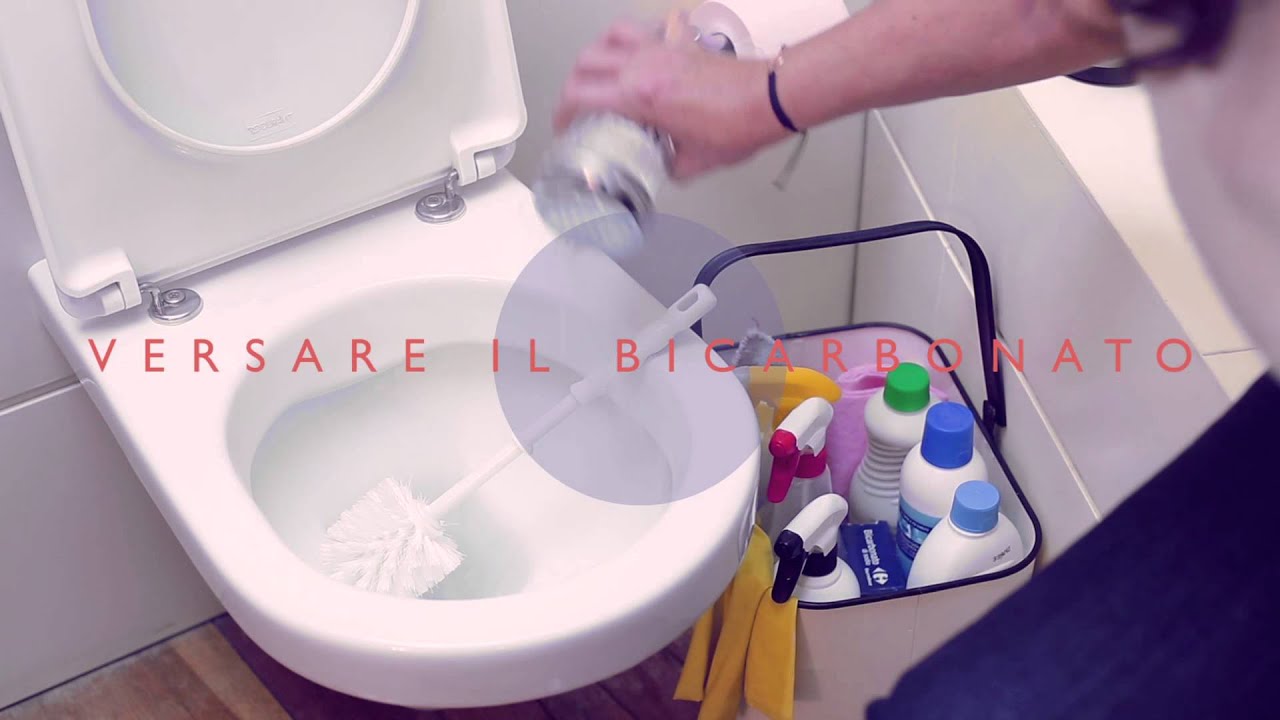 Come pulire il wc con il bicarbonato youtube Eliminare calcare lavatrice