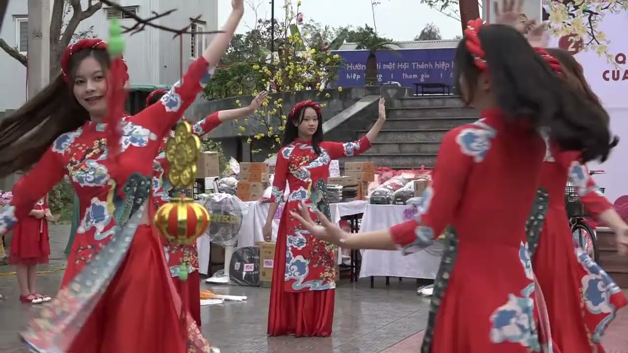 VŨ KHÚC ĐOẢN XUÂN CA