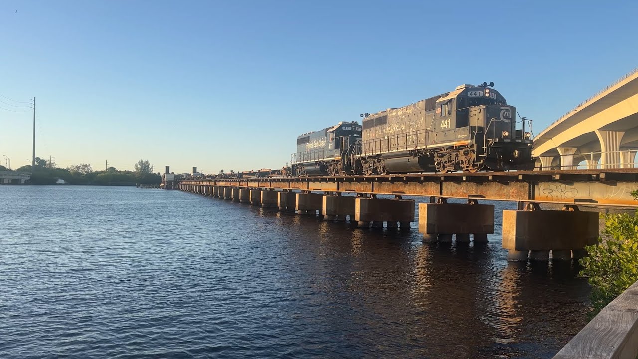 FEC TRAIN 191 @ St Lucie River Railroad Bridge @ 5:29pm 1/27/26 