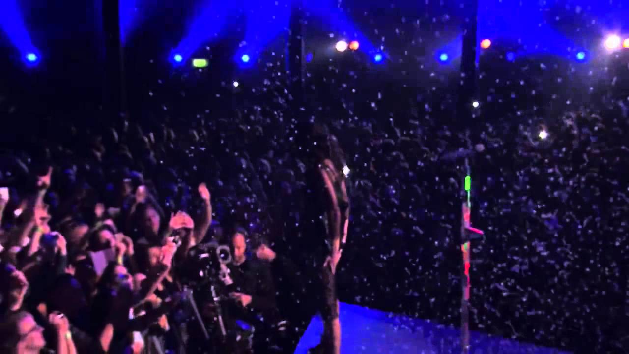 Katy Perry - iTunes Festival 2013 Part 4