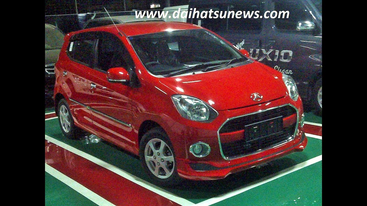 DAIHATSU AYLA FACELIFT MERAH YouTube