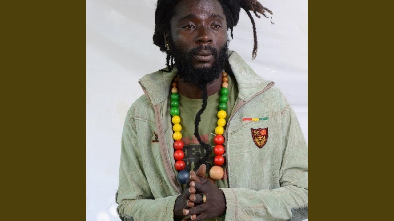 Jah Bouks - Angola