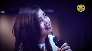 Download Lagu SELVI SILIWANGI - SEPIRING BERDUA - SILIWANGI ENTERTAINMENT MP3