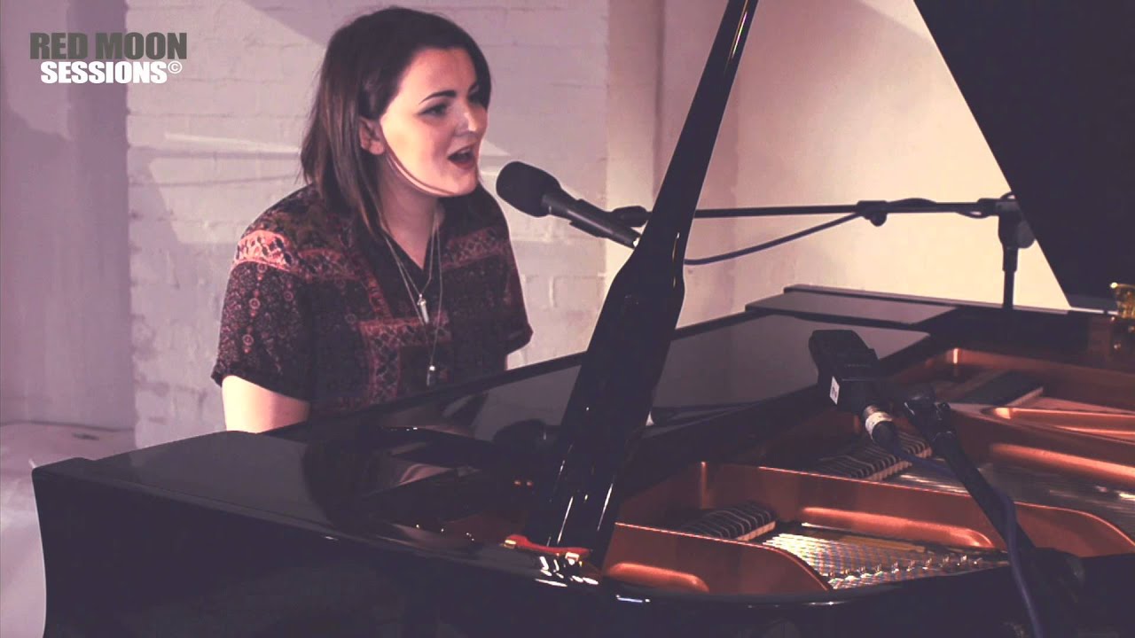 Bronwen Lewis - Anfonaf Angel