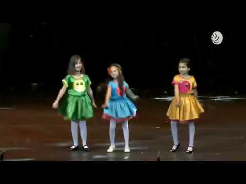 ანსამბლი \"გვირილა\" ანი ტოგონიძე, ელენე ფარფალია და ბარბარე ჯინჭარაძე